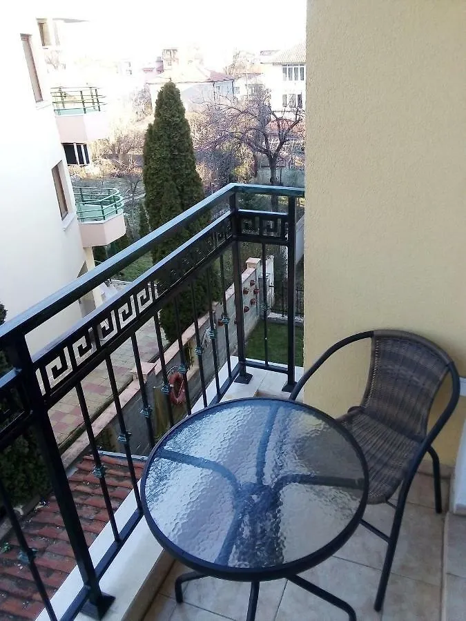 Tvarditza Apartment Burgas