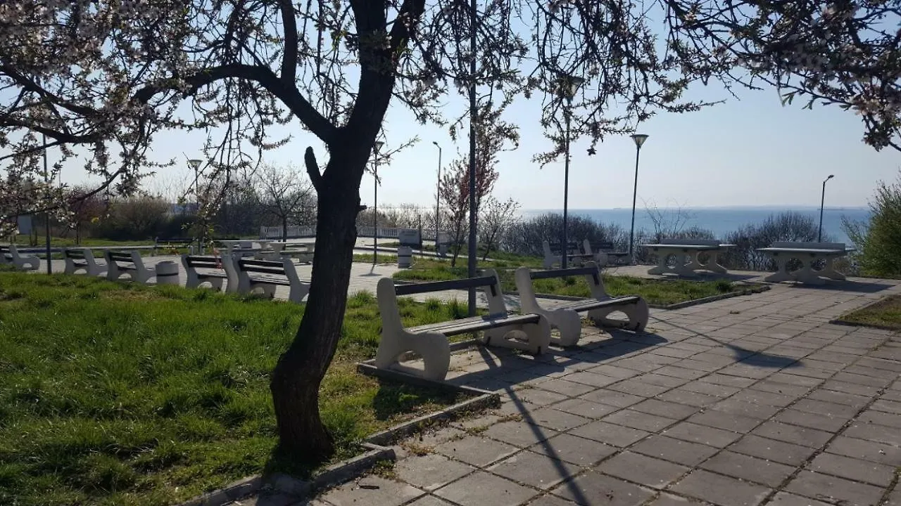 Tvarditza Apartment Burgas